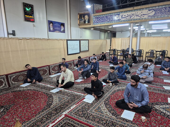 تصاویر/ مرحله دوم آزمون ورودی مدارس علمیه منطقه کاشان
