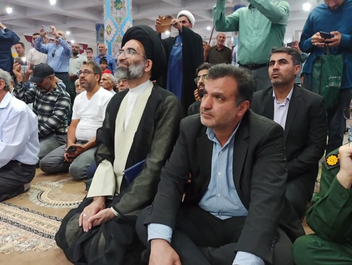 تصاویر/ نمازعبادی سیاسی جمعه کاشان