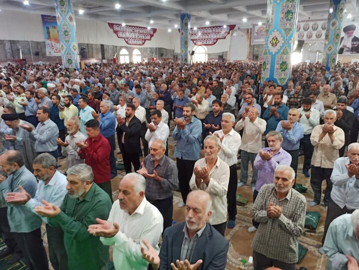 تصاویر/ نمازعبادی سیاسی جمعه کاشان