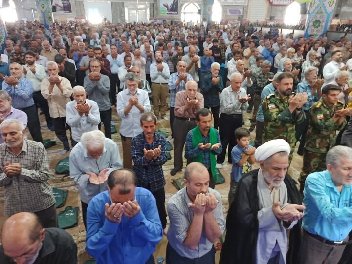 تصاویر/ نمازعبادی سیاسی جمعه کاشان