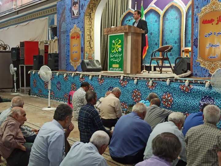 تصاویر/ نمازعبادی سیاسی جمعه کاشان