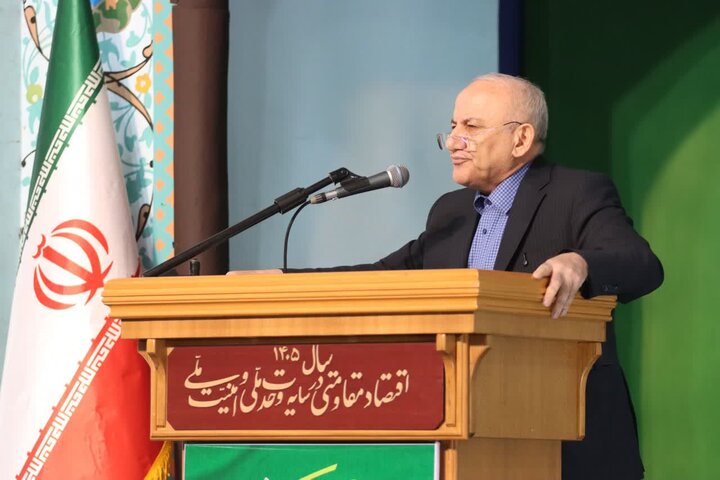 تصاویر/ نماز عبادی سیاسی جمعه در شهرستان ساری