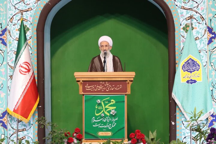 تصاویر/ نماز عبادی سیاسی جمعه در شهرستان ساری