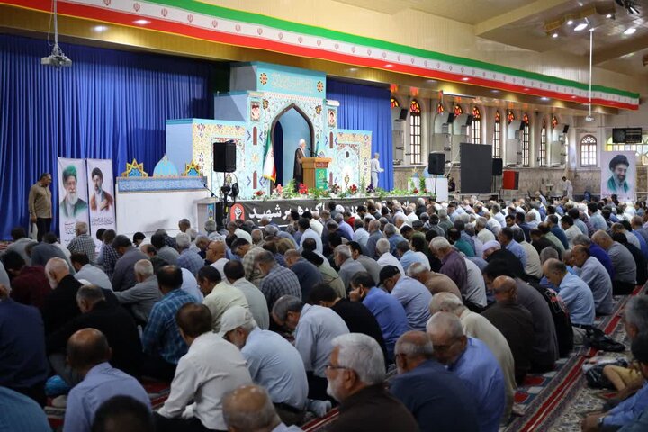 تصاویر/ نماز عبادی سیاسی جمعه در شهرستان ساری