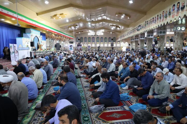 تصاویر/ نماز عبادی سیاسی جمعه در شهرستان ساری