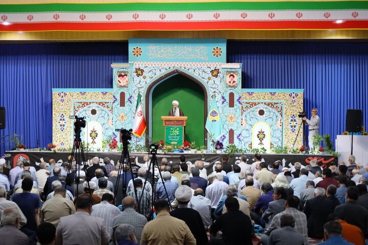 تصاویر/ نماز عبادی سیاسی جمعه در شهرستان ساری