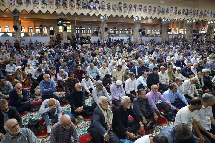 تصاویر/ نماز عبادی سیاسی جمعه در شهرستان ساری