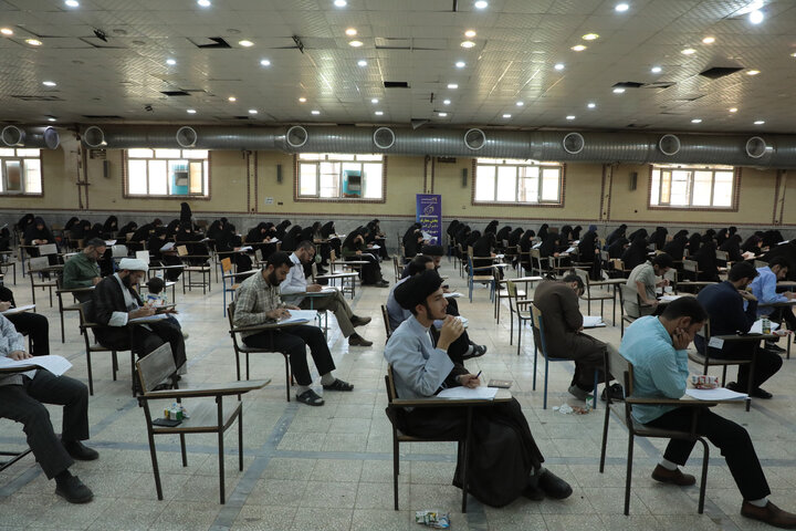 تصاویر/ برگزاری مرحله شهرستانی بخش معارفی چهل و نهمین دوره مسابقات قرآن کریم در قم