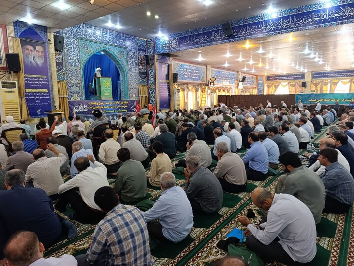 نماز جمعه بوشهر به روایت تصویر
