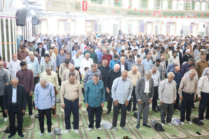 تصاویر/ نماز عبادی سیاسی جمعه در شهرکرد