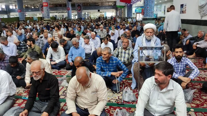 تصاویر| نماز جمعه عبادی سیاسی بیرجند