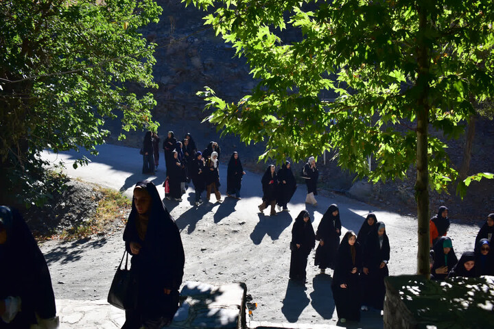 تصاویر/برگزاری اردوهای آموزشی–فرهنگی فرزندان کارکنان فراجا در مجتمع مفتاح مشهد