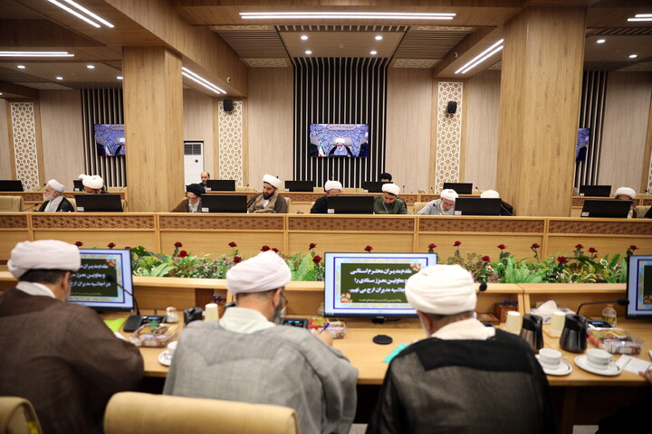 تصاویر/ افتتاحیه اجلاسیه مدیران حوزه های علمیه استان ها و معاونان و مدیران ستادی