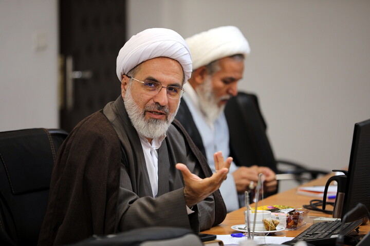 تصاویر/کمسیون های  اجلاسیه مدیران حوزه های علمیه استان ها و معاونان و مدیران ستادی