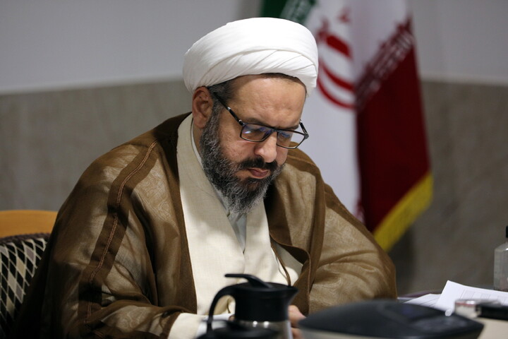 تصاویر/کمسیون های  اجلاسیه مدیران حوزه های علمیه استان ها و معاونان و مدیران ستادی