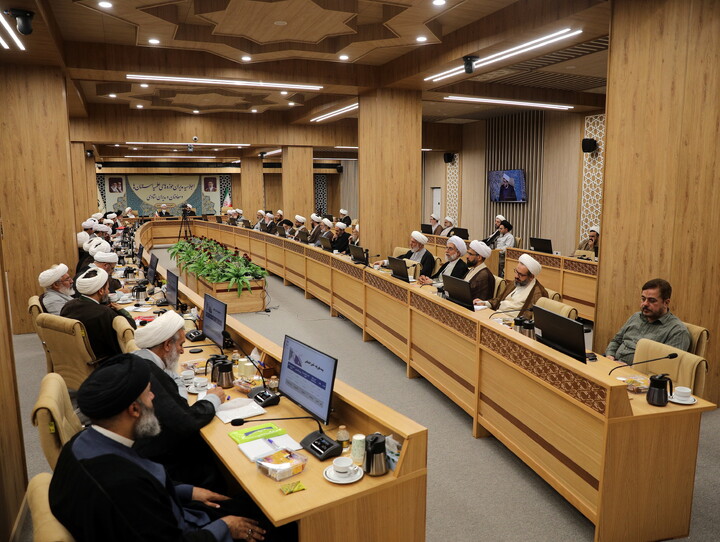 تصاویر/جمع بندی کمسیون های اجلاسیه مدیران حوزه های علمیه استان ها و معاونان و مدیران ستادی