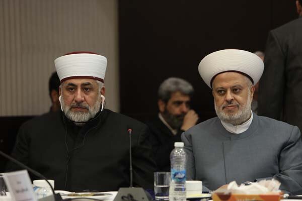 تصاویر/ نشست هم‌اندیشی وزیر خارجه با میهمانان کنفرانس بین‌المللی وحدت اسلامی