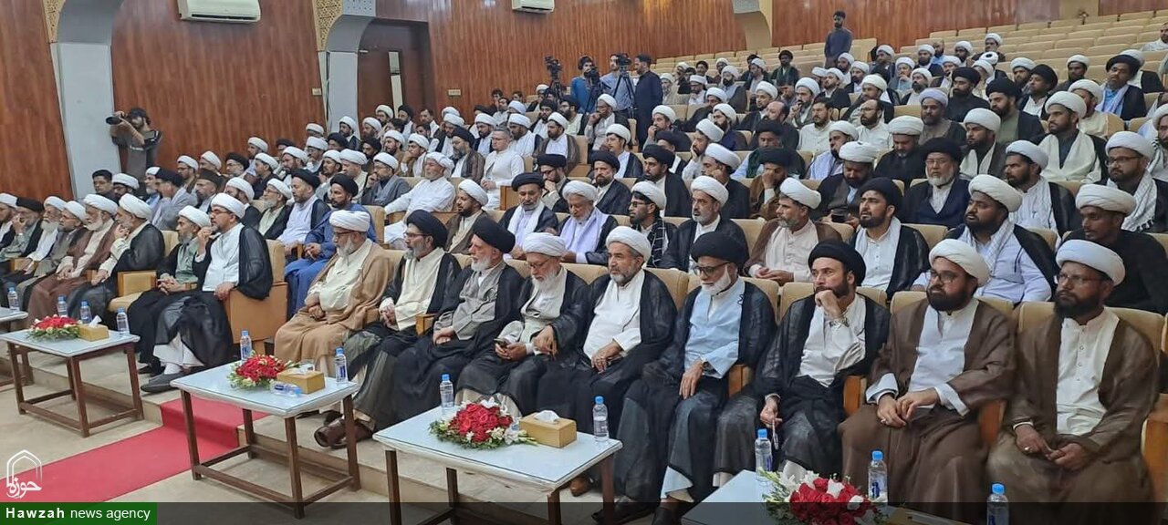 عصرِ حاضر کے چیلنجز کا مقابلہ علمی بصیرت، فکری پختگی اور قرآن و اہلِ بیتؑ سے وابستگی سے ممکن ہے: سید احمد اشکوری