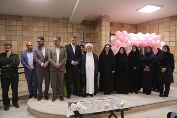 تصاویر / تجلیل از خیرین مدرسه ساز توسط امام جمعه آبیک