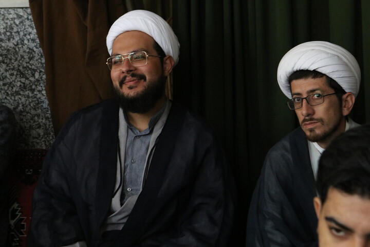 تصاویر/ درس اخلاق آیت الله موسوی اصفهانی در مسجد مدرسه علمیه آیت الله آخوند (ره)