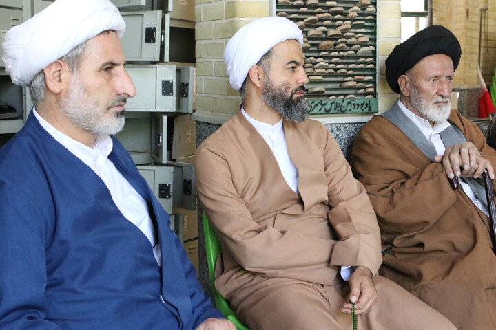 تصاویر/ درس اخلاق آیت الله موسوی اصفهانی در مسجد مدرسه علمیه آیت الله آخوند (ره)