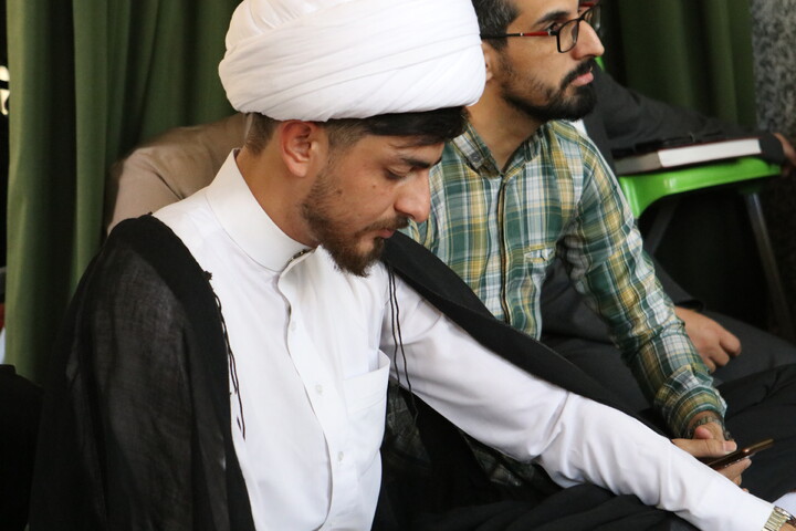 تصاویر/ درس اخلاق آیت الله موسوی اصفهانی در مسجد مدرسه علمیه آیت الله آخوند (ره)