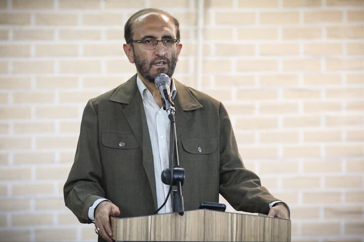 تصاویر /  دیدار امام جمعه قزوین در  جمع مجمع قاریان اهل‌بیت (علیهم السلام ) استان قزوین