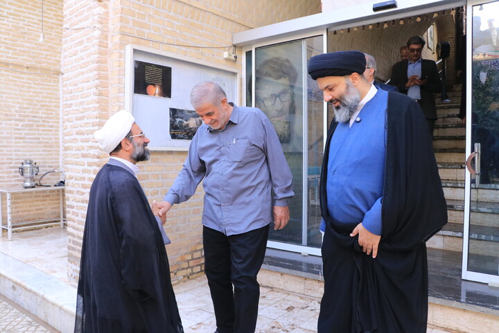 تصاویر/ بازدید رئیس کمیسیون امور داخلی کشور از مدارس علمیه یزد