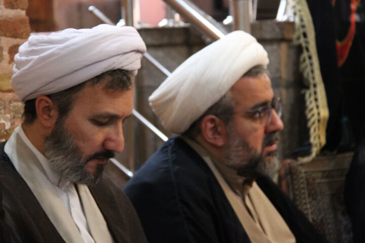 تصاویر /  آیین معنوی غبارروبی آستان مقدس امامزاده سید ابراهیم (ع) تبریز