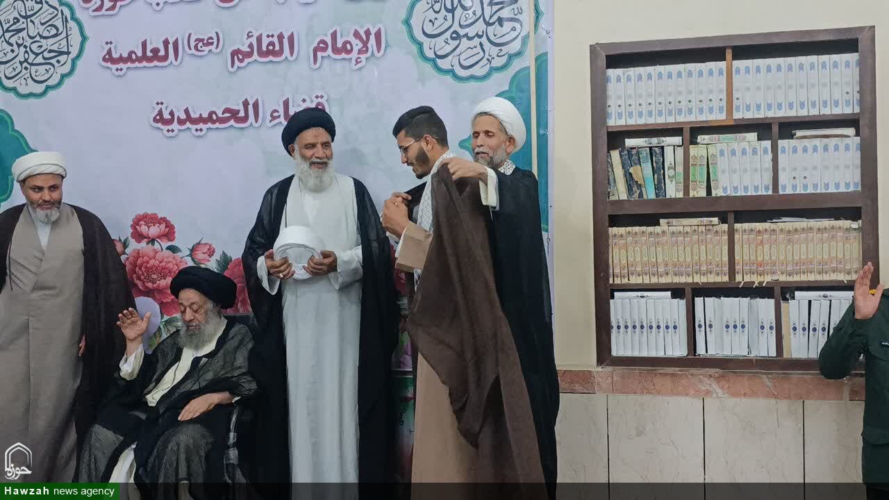 آیین تلبس جمعی از طلاب خوزستان در شهرستان حمیدیه