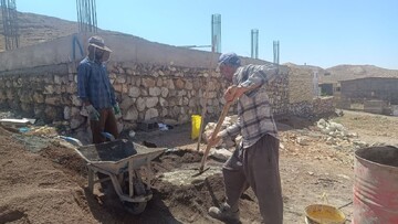 تصاویر/ ساخت مسکن برای خانواده‌های‌ کم‌برخوردار شهر جوشقان قالی به همت گروه جهادی حجت‌الاسلام کافی کاشان