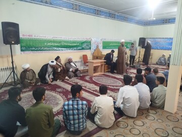 شرکت ۷۰ طلبه لرستانی در دوره میثاق طلبگی