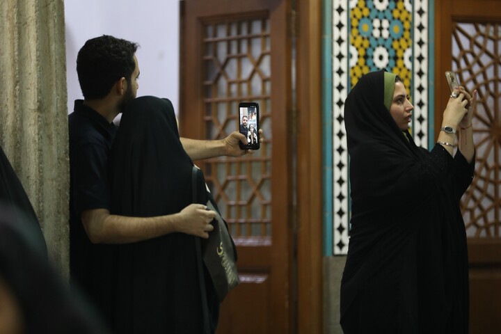 حال و هوای حرم مطهر حضرت معصومه (س) در شب میلاد پیامبر اکرم (ص) و امام جعفر صادق (ع)