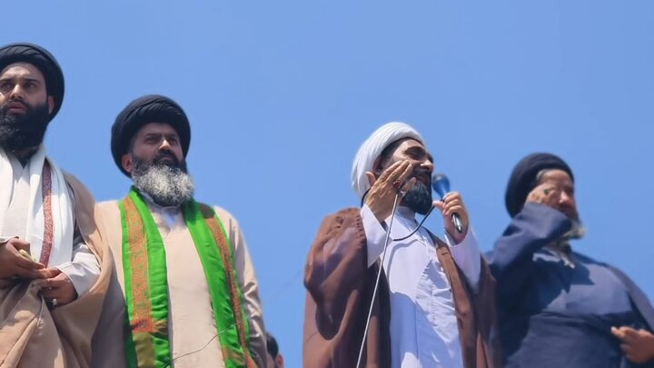 جلوس میلاد