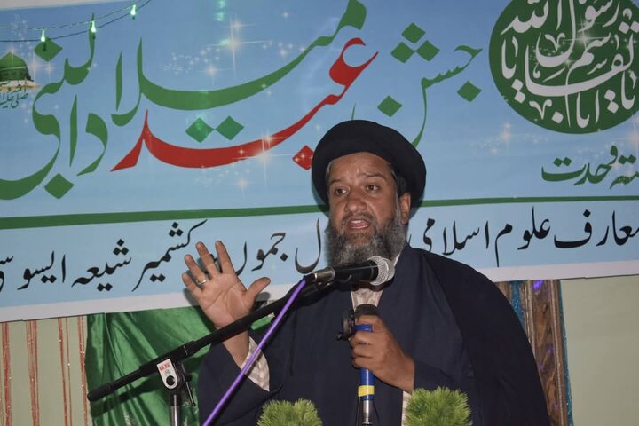 جلوس میلاد
