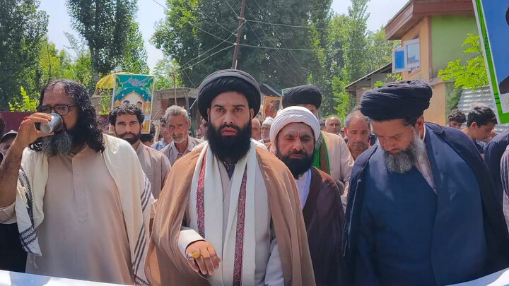جلوس میلاد