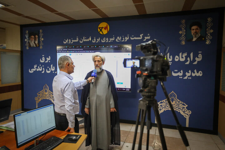 تصاویر / بازدید امام جمعه قزوین از شرکت توزیع نیروی برق استان قزوین