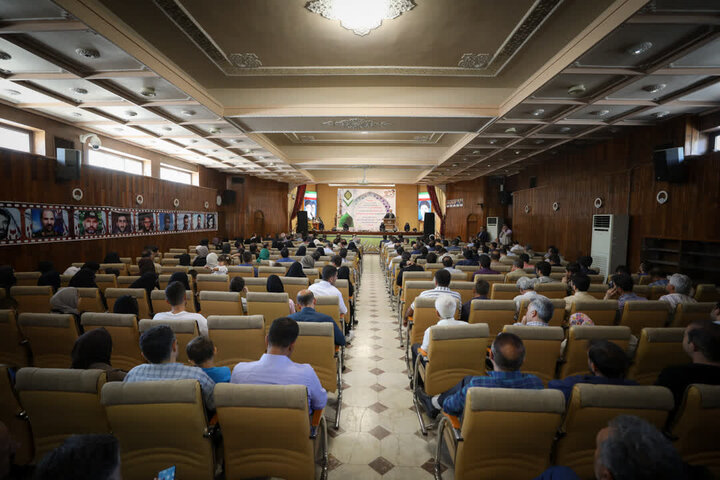 تصاویر / بازدید امام جمعه قزوین از شرکت توزیع نیروی برق استان قزوین