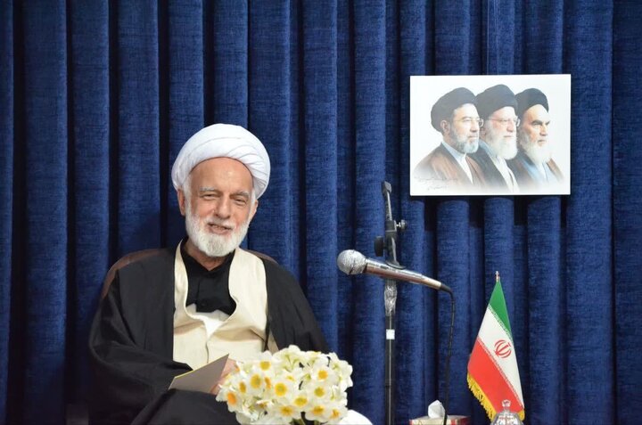 Senior Cleric Warns: Enemies Seek to Divide the Islamic Community