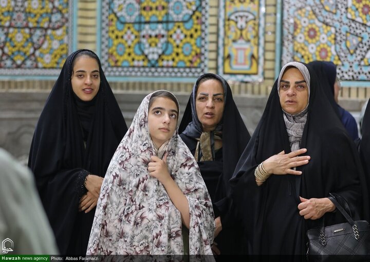Photos/ Qom s’illumine sous les lumières de la naissance du Prophète de l’islam (SAWA)