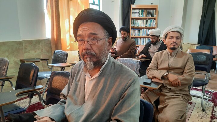 تصاویر/ کارگاه دانش‌افزایی اساتید مدارس علمیه چهارمحال و بختیاری