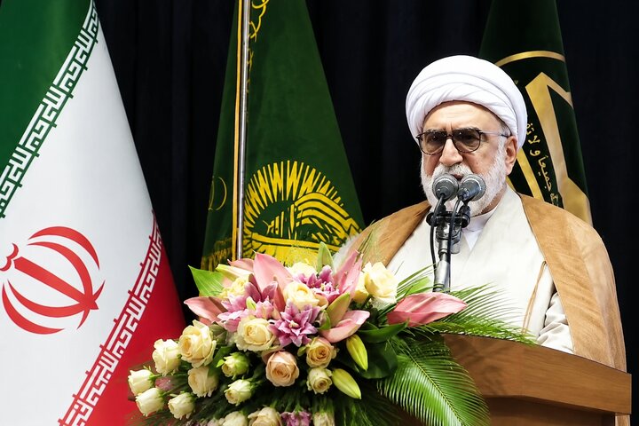 شجاعت رهبر شهید در برابر آمریکا و جاهلان، الگوی حق‌گویی بود//وحدت اسلامی با غلبه بر ترس از غیر خدا به میدان عمل می‌رسد