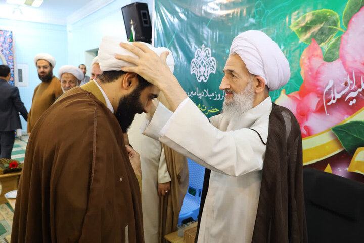 تصاویر/ مراسم جشن میلاد پیامبر اکرم (ص) و امام جعفر صادق (ع) با حضور نماینده ولی فقیه در استان