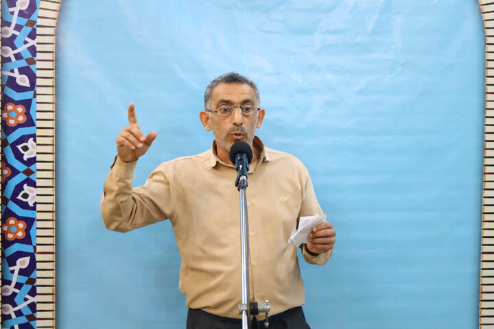 تصاویر/ مراسم جشن میلاد پیامبر اکرم (ص) و امام جعفر صادق (ع) با حضور نماینده ولی فقیه در استان