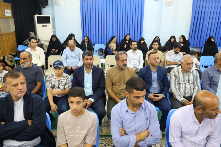 تصاویر/ مراسم جشن میلاد پیامبر اکرم (ص) و امام جعفر صادق (ع) با حضور نماینده ولی فقیه در استان