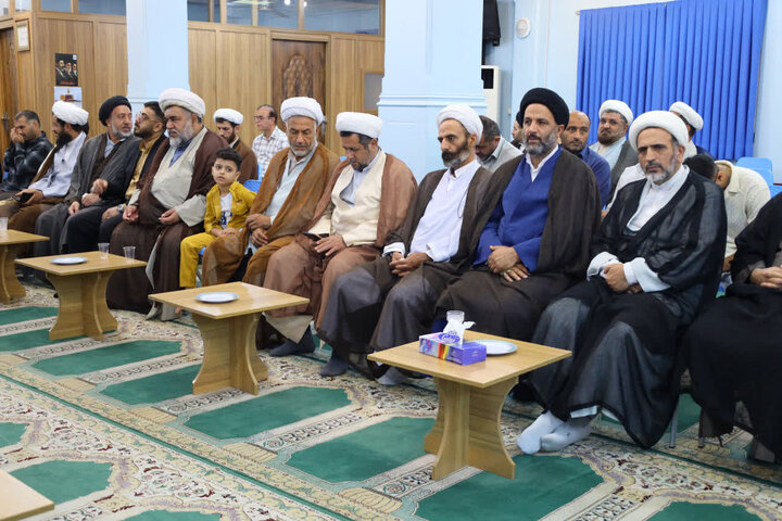 تصاویر/ مراسم جشن میلاد پیامبر اکرم (ص) و امام جعفر صادق (ع) با حضور نماینده ولی فقیه در استان