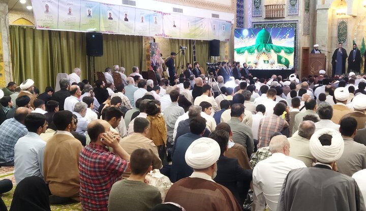تصاویر/ مراسم عمامه گذاری طلاب مدرسه علمیه دارالسلام