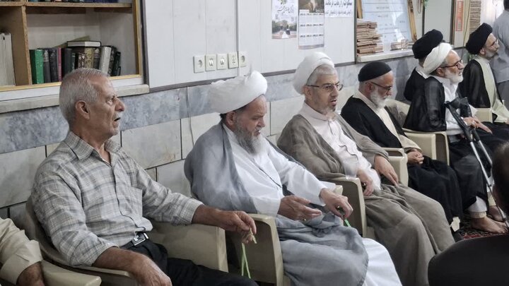 تصاویر/جشن ولادت پیامبر اکرم (ص) و امام جعفر صادق (ع) از طرف نماینده ولی‌فقیه در کاشان