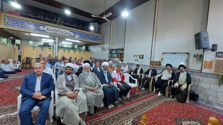 تصاویر/جشن ولادت پیامبر اکرم (ص) و امام جعفر صادق (ع) از طرف نماینده ولی‌فقیه در کاشان