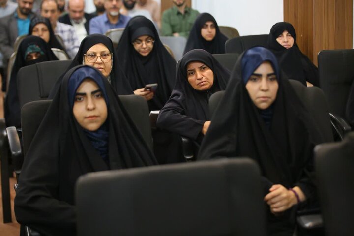 تصاویر/  دیدار تشکل های دینی و هیات مذهبی مازندران با نماینده ولی فقیه در استان